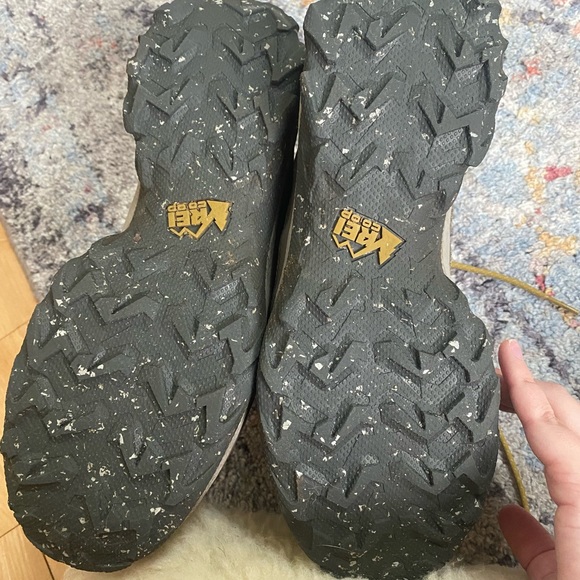 COPY - REI women’s flash hiking boots - Picture 4 of 5